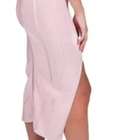 HOUSE OF CB 'DANAE' DRESS - Picture 1 of 2